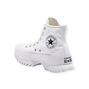 Converse White Chuck Taylor All Star Lugged 2.0 Sneaker Sz. 4M/ 6W​​​​​​​​​​​​